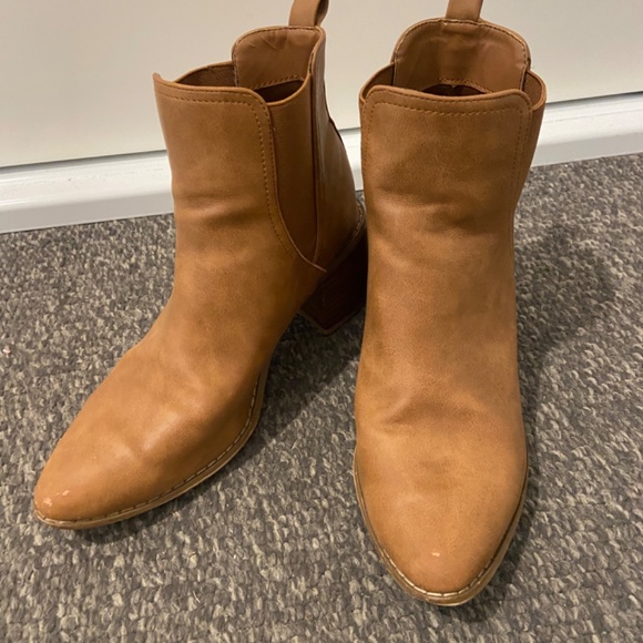 Brown ankle boots - Picture 5 of 5